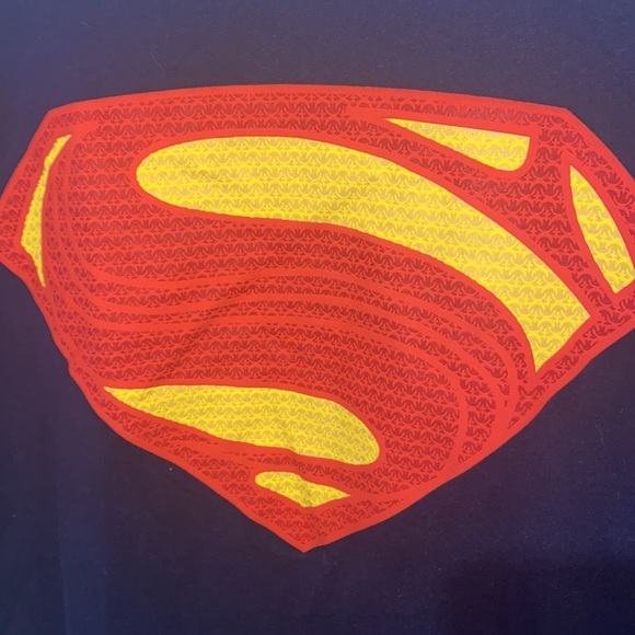 Mens Superman vs Batman Tee - Picture 4 of 9